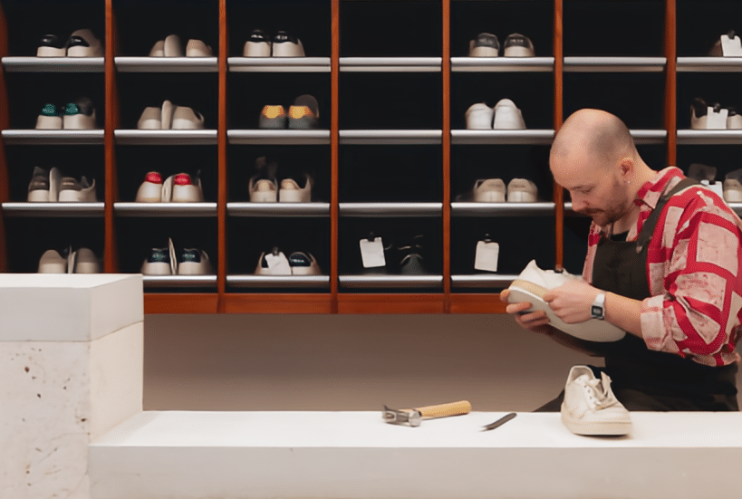 Research: What Physical Retail Stores Deliver in a Digital Economy